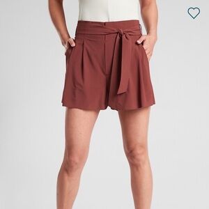 Athleta SKYLINE SHORT II Casual Paper Bag High Waist Women’s SZ 6 Cognac Brown